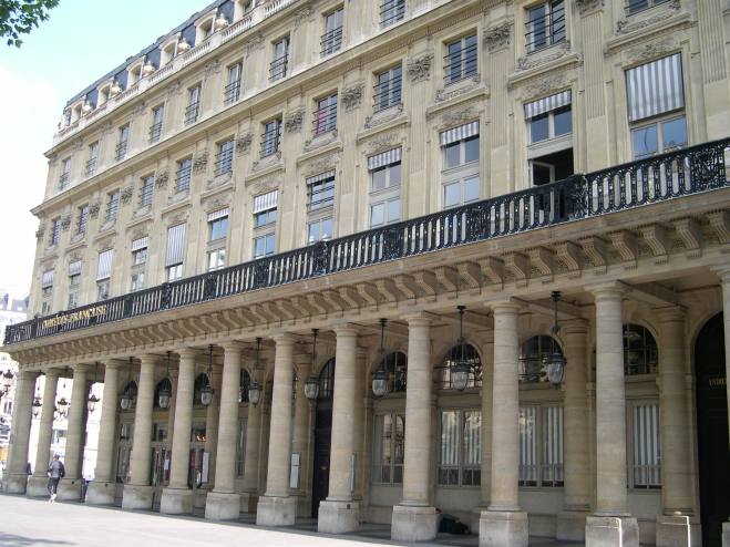  Palais Royal